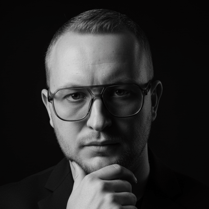 Владислав Никишин